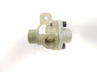 278614 bendix dc4 air brake double check valve new time