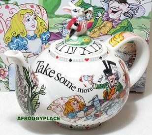 Alice in Wonderland 48oz Betty Style Teapot Paul Cardew New in 