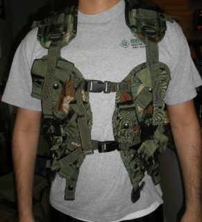 US Army 40mm Ammunition Vest New 900