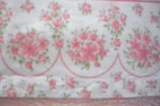 Vintage Romantic Cottage Set of Glorious Pink Roses Cotton Pillowcases 