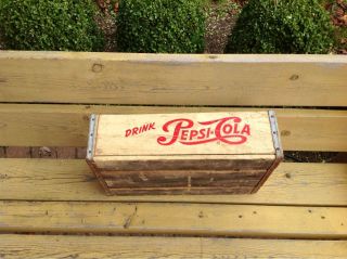 vintage single dot Pepsi Cola wood case from Jonesboro Ark 62
