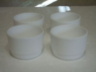 arcopal france set of 4 white custard cups time left