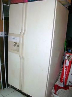 Kitchen Aid 36 Side by Side Refrigerator & Freezer Almond PICK UP ONLY