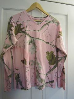 Womens Realtree Pink Camouflage Shirt Size XL 16 18