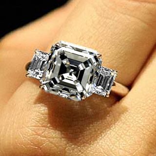   VVS1 VVS2 Asscher Cut Diamond Three 3 Stone Bridal Ring 18k Certified
