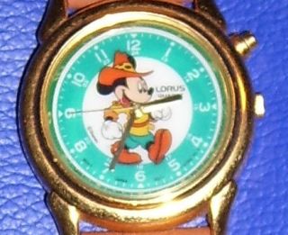 Collectible Vintage Disney Lorus Mickey Mouse Watch New Battery Works 