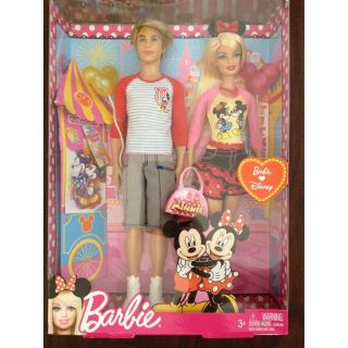 Barbie Loves Disney Barbie and Ken Set Minnie Mickey Mouse NEW