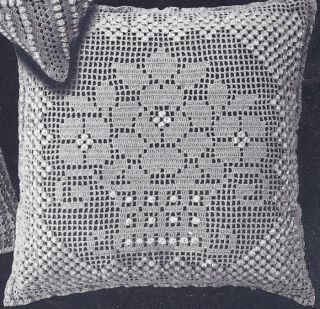 Vintage Crochet Pattern Motif Bedspread Pillow Basket