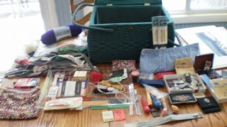 BEACHWOOD LTD. SEWING BASKET WITH LOTS OF SEWING SUPPLIES TAPE&TOOLS 
