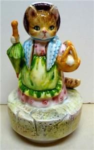 1980SCHMID  HAND PAINTED BEATRIX POTTER  MRS.RIBBY MUSIC BOX FIGURINE 