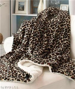   Cozy Reversible Plush Cheeta Print Sherpa Bedding Throw Blanket