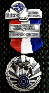 1970 vintage BERKS CO.PISTOL CLUB C.F.NATIONAL AWARD RIBBON /MEDAL 