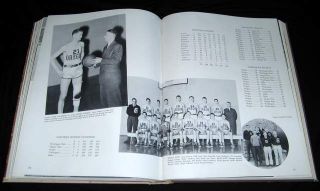   Oregon 1941 Yearbook Ducks Bill Hayward Howard Hobson Football