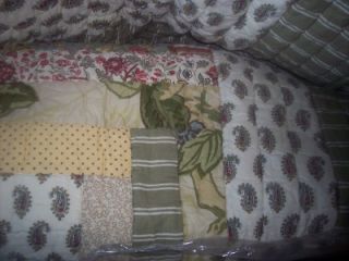 Pottery Barn Bloomie Patchwork Quilt King Cal King Beautiful Hard to 