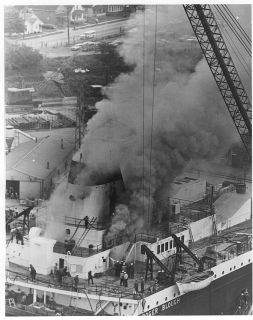  1971 GREAT LAKE SHIP FIRE ROGER BLOUGH ALMOST FINISHED BUILDING 4 DIED