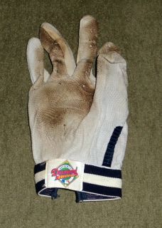 Wade Boggs Game Worn Used New York Yankees Franklin Batting Glove 12 