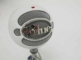 Blue Microphones The Snowball USB Vocal / Podcast Microphone