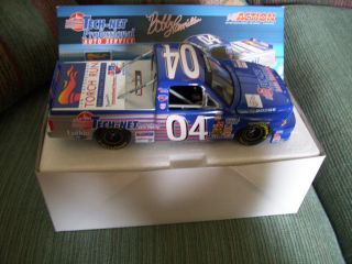 2005 Bobby Hamilton 04 NASCAR Action Police Special Olympic Dodge Race 