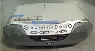 Sony CFD S05 Boombox Tape CD Radio Audio in Gray