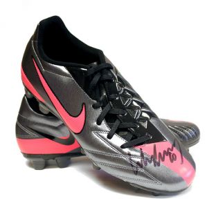 Wayne Rooney Autograph Signed Football Boot   Nike T90. We are Waynes 