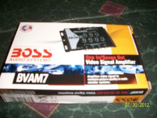 Boss Audio Systems (BRAND NEW) One In/Seven Out Video Signal Amplifier 