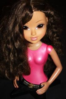   Beautiful Bratz Styling Head Dolls Brown and Red Hair PERFECT SHAPE