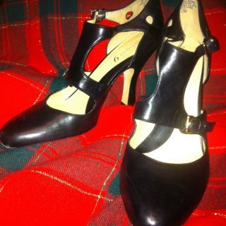 Womens Boutique 9 Black Leather Heels Size 11 M