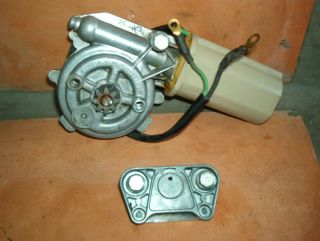 Mercedes W126 8 Tooth Right Front Brose Coburg Window Motor 680 57359 