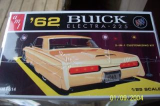 AMT 614 1962 Buick Electra 225 Customizing Kit 2 N 1