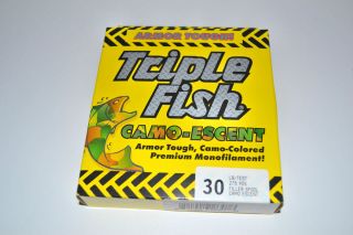   Fish Camo Escent 30 lb Test 275 Yards Fishing Monofilament Line
