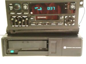  CHEROKEE CLASSIC SPORT MOPAR 6 DISC CD CHANGER PLAYER KIT no RADIO XJ