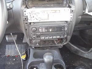 2004 Dodge Neon SXT Radio CD Player Parts Parts Parts