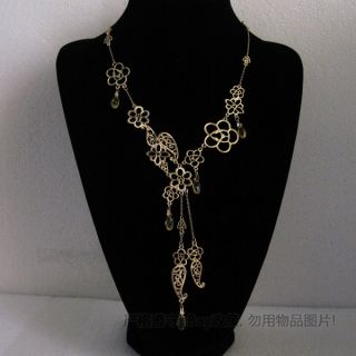   Golden color Chantilly Lace Necklace RV$99,Lace Flower Necklace