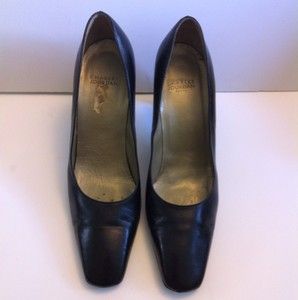 CHARLES JOURDAN CLASSIC BLACK LEATHER PUMPS Shoes ~ SIZE 9 1/2 ~ MADE 