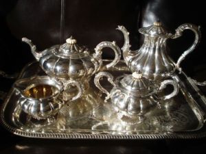 GORGEOUS ENGLISH CHARLES HOWARD COLLINS SILVERPLATE TEA COFFEE SET 