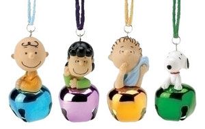 Peanuts Snoopy Charlie Brown Lucy & Linus 4 Jingle Bell Christmas 