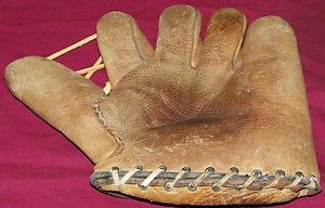 Vintage glove Old BUCKLE BACK glove Yankees CHARLIE KELLER NEAT