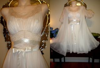   Vanity Fair Robe Gown Set Chiffon Lingerie Lace Antique Sweep