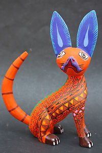 MEXICAN HANDPAINTED CHIHUAHUA DOG WOODCARVING FIGURE SCULPTURE 