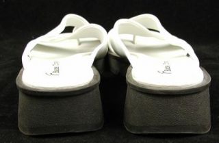 Womens Bare Traps White Sandals Christy 5 5 M Shoes Slides Slip On 