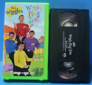  Songs Video Wiggly Play Time Children VHS Tape Funny Clam Case