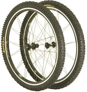 Xero XTC Wheelset With Tyres