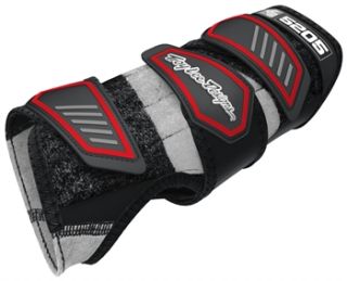 raceface protekt youth leg guards 2012 34 08 rrp $ 72 83 save 53