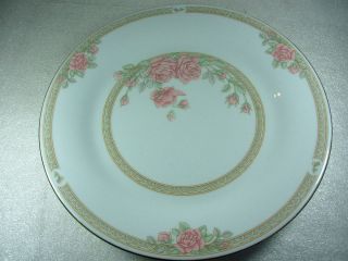 Crown Ming China Christina Pattern Dinner Plate 10 1 2