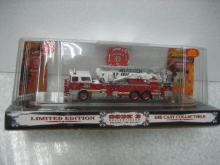 Code 3 Coaldale Ladder 4024 Mack CF Aerialscope 12511 1 64 Scale New