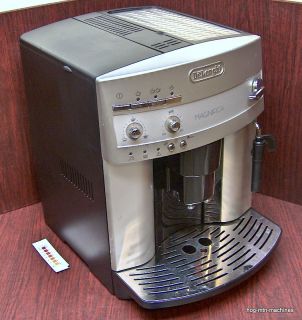 DeLonghi Magnifica Super Automatic Espresso EAM3200 S