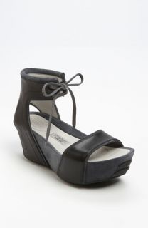 Timo Weiland for Tsubo Sedna Wedge