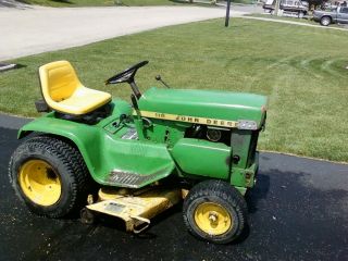 John Deere 112 Patio Edition with Rear Sleeve Hitch