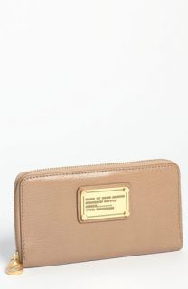 MARC BY MARC JACOBS Classic Q   Vertical Zippy Wallet