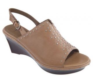 Makowsky Leather Sling Back Platform Wedge Shoes —